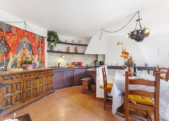 Albert's Castle Apt- Happy Appartement Baveno